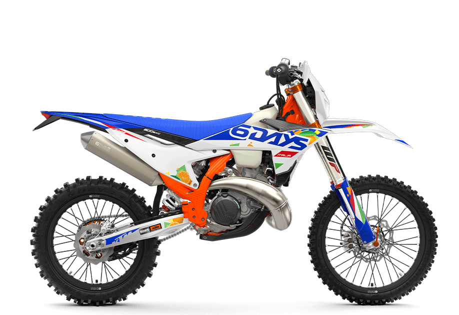 PHO BIKE 90 RE KTM enduro 300 exc 6days right side studio image SALL AEPI V1